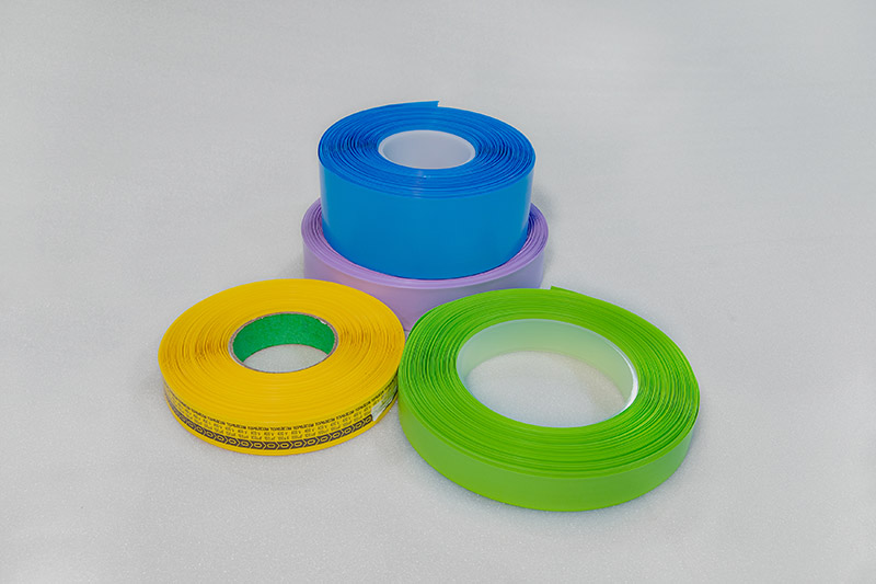 ¿Cuáles son las diferencias entre los tubos termorretráctiles de PET y PVC?