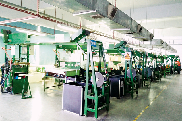 Taller de producción de tubos termorretráctiles