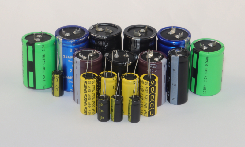 Funda termorretr&aacute;ctil de PET para condensador electrol&iacute;tico de aluminio(1)